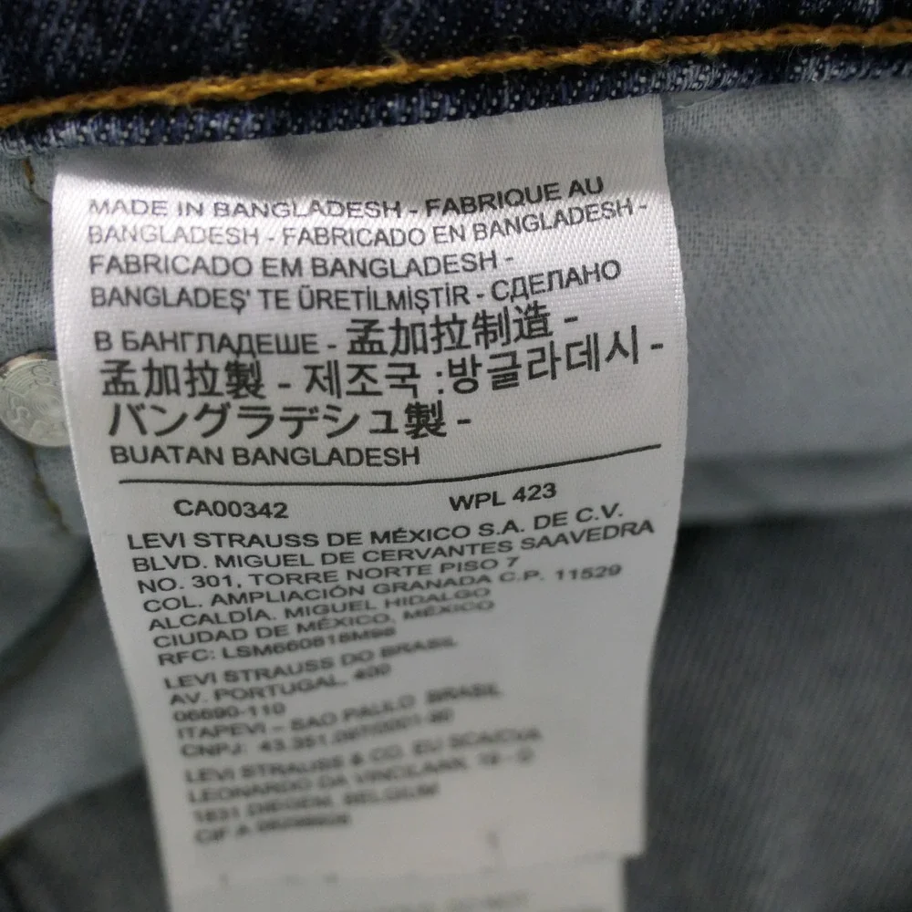 Levi's Men 541 Jeans 42x30 Blue Athletic Taper Rugged Workwear Americana Classic